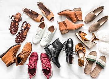 Choosing the Right Footwear: A Guide to Comfort, Support, and Style
