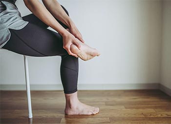 Is it a Sprained or Broken Ankle? How To Tell the Difference